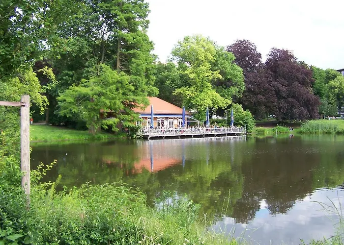 Elegante Altbauwohnung *