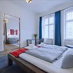 Elegante Altbauwohnung Apartmán