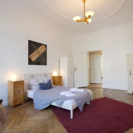 Apartmán Elegante Altbauwohnung Berlín