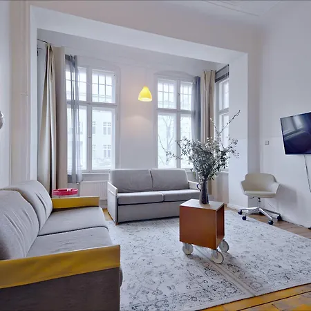 Elegante Altbauwohnung Apartman Berlin