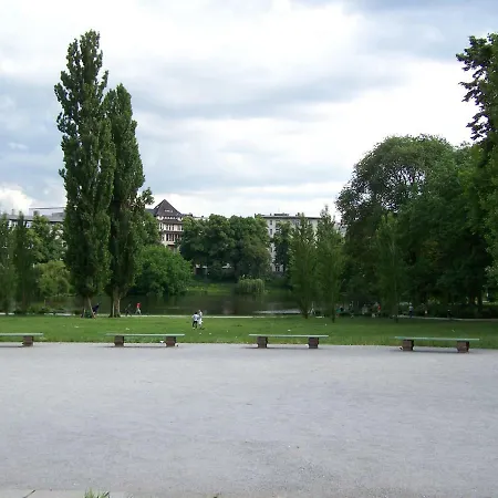 Elegante Altbauwohnung Apartamento