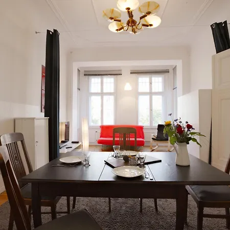 Elegante Altbauwohnung