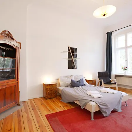 Elegante Altbauwohnung Lägenhet Berlin