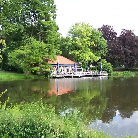 Elegante Altbauwohnung *